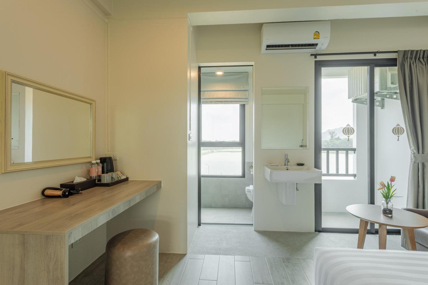 Ang Pao Hotel Пхукет Экстерьер фото
